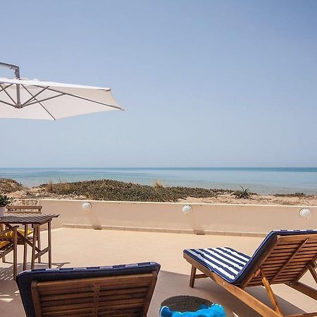 فيلا Terrazza Montalbano بونتا سيكا المظهر الخارجي الصورة