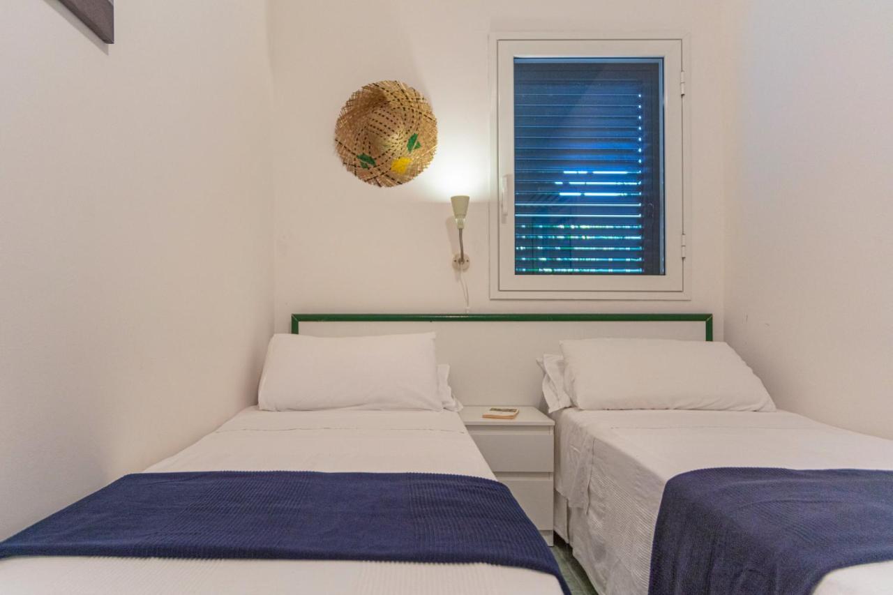 فيلا Terrazza Montalbano بونتا سيكا المظهر الخارجي الصورة
