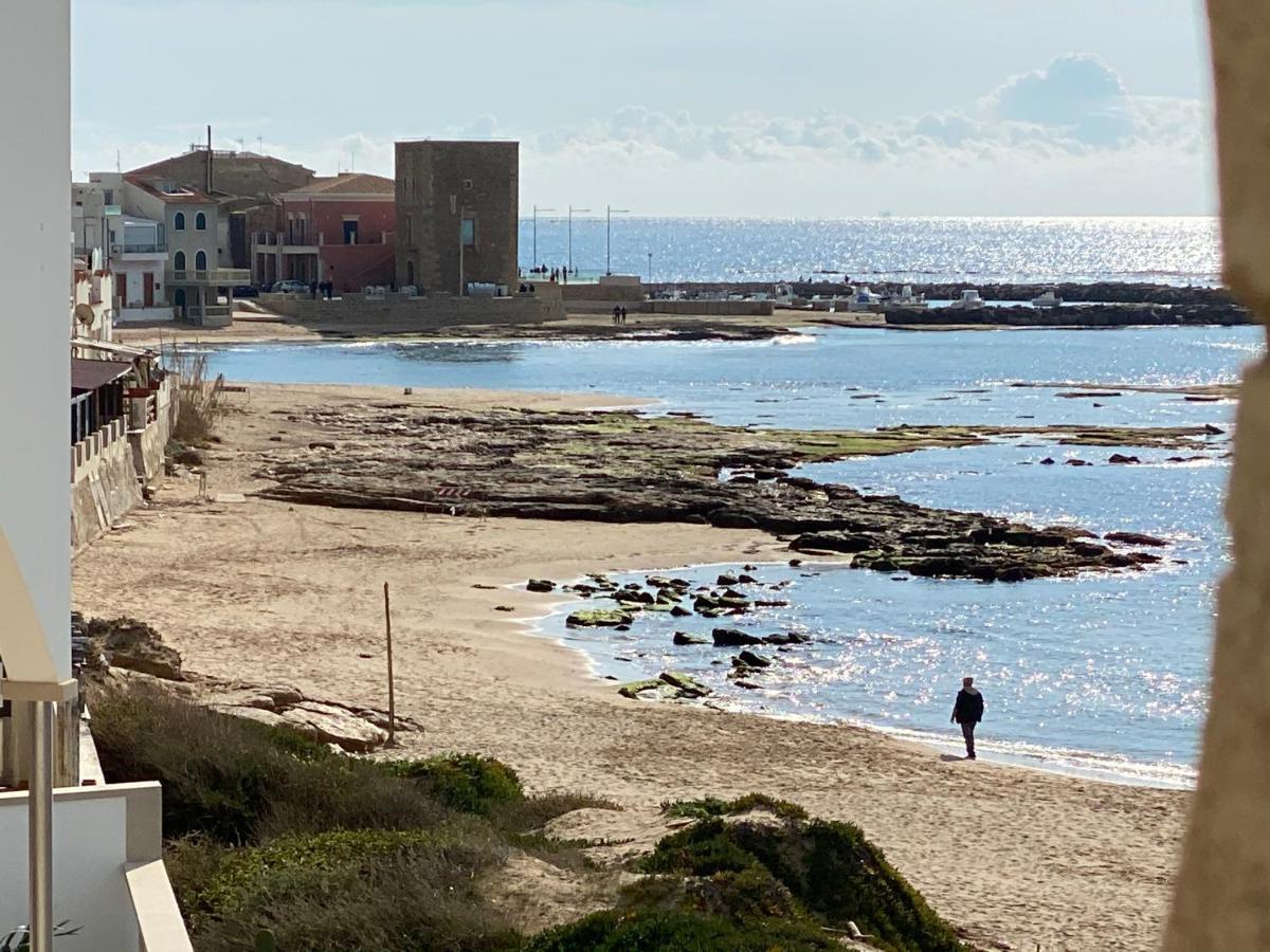 فيلا Terrazza Montalbano بونتا سيكا المظهر الخارجي الصورة